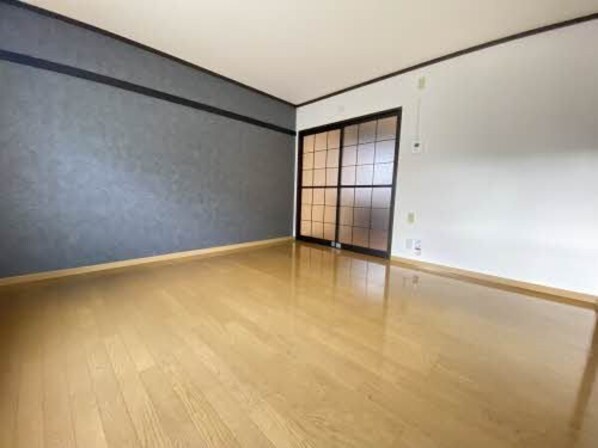 カーム・クウォーターBの物件内観写真